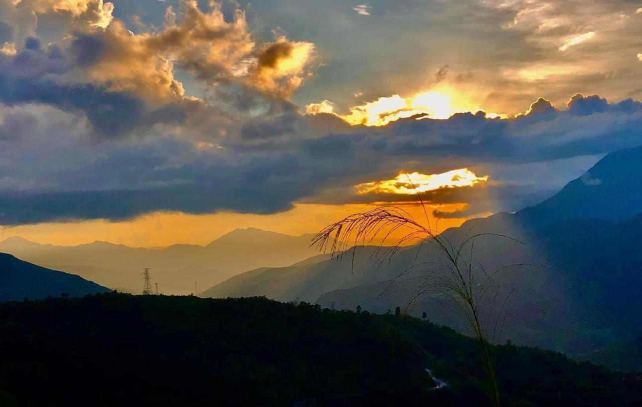 Frontier Hostel & Tours Dien Bien Phu Exterior photo