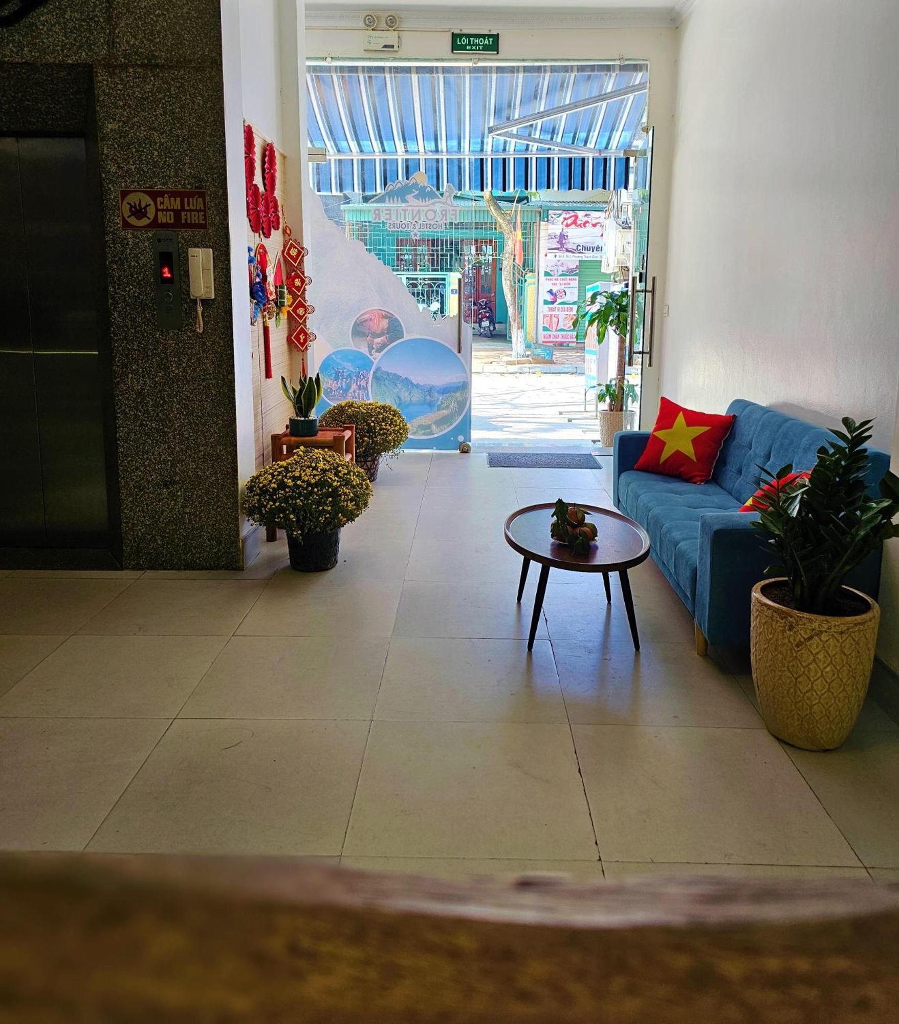 Frontier Hostel & Tours Dien Bien Phu Exterior photo