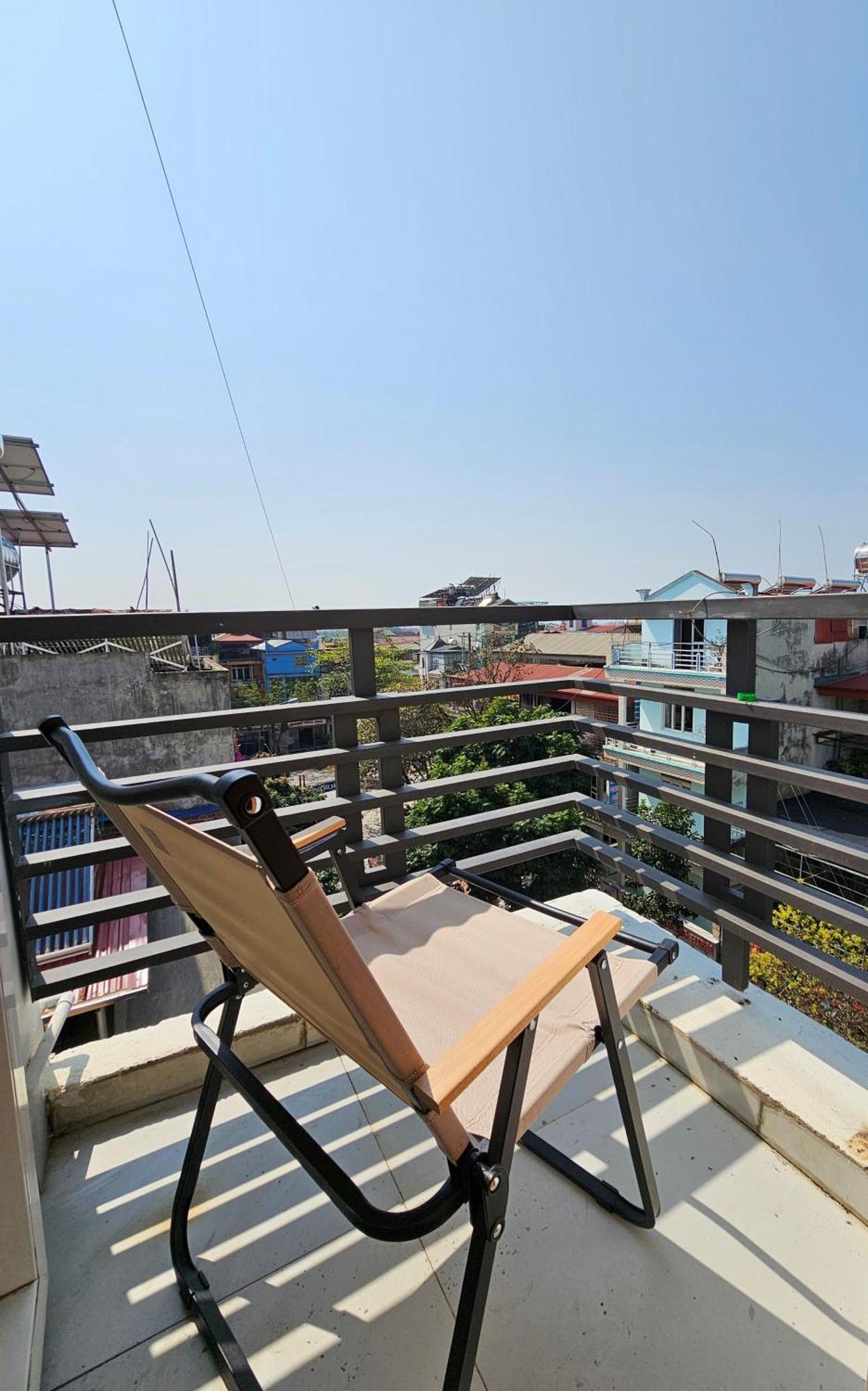Frontier Hostel & Tours Dien Bien Phu Exterior photo